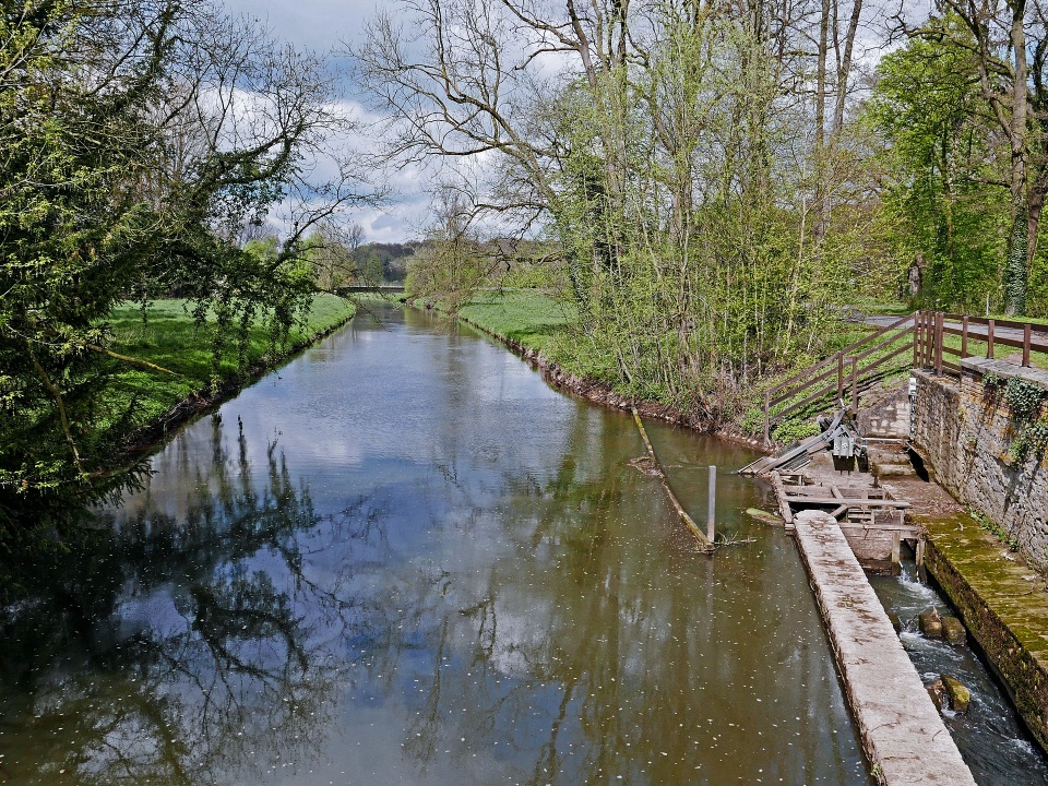 Flussregulierung