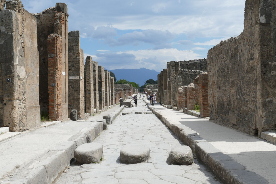 Ein Bild von den Ruinen von Pompeji