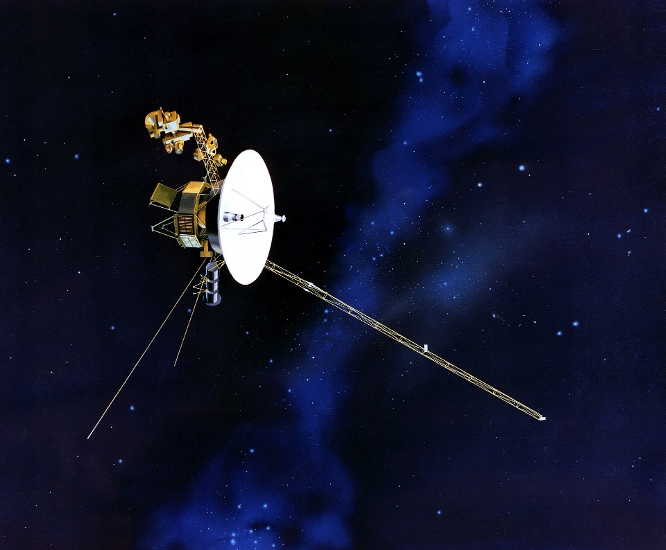 Rausmonde Voyager im Weltall